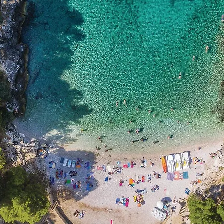 2 Bedroom Lovely In Pula