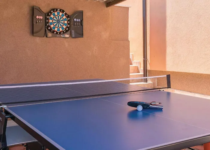 Vakantiehuis 2 Bedroom Lovely In Pula