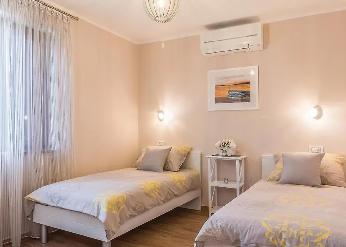 2 Bedroom Lovely In * Pula